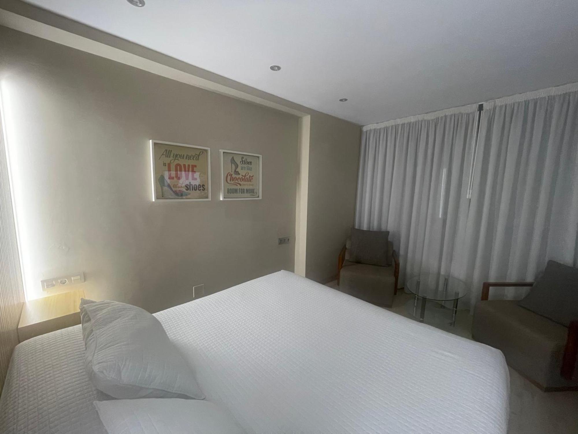 Hotel Orly Xinzo de Limia Extérieur photo