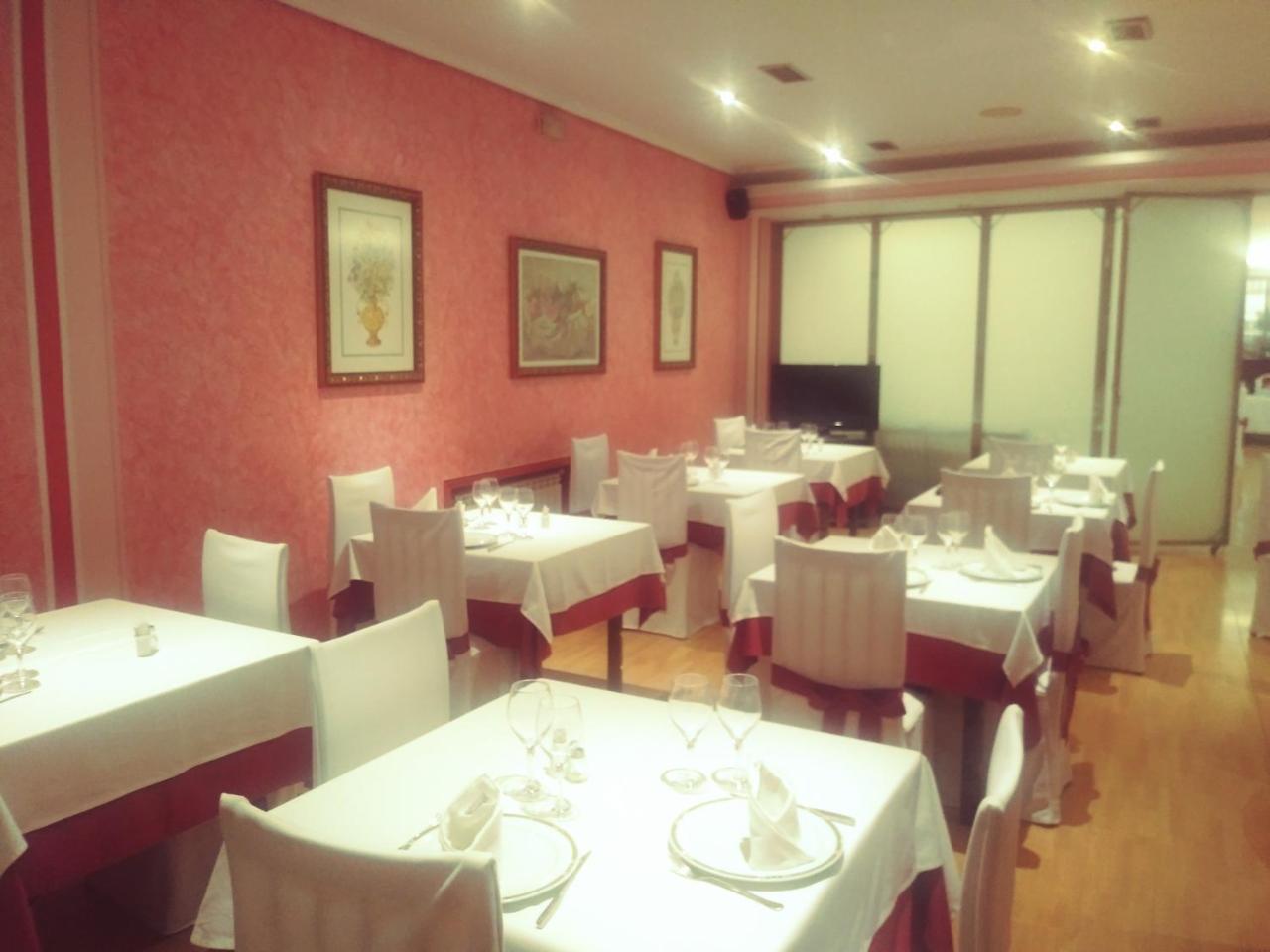 Hotel Orly Xinzo de Limia Extérieur photo